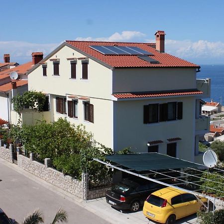 Apartments With A Parking Space Mali Lošinj Exterior foto