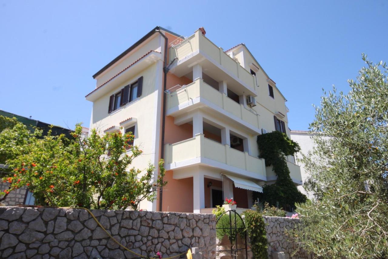 Apartments With A Parking Space Mali Lošinj Exterior foto