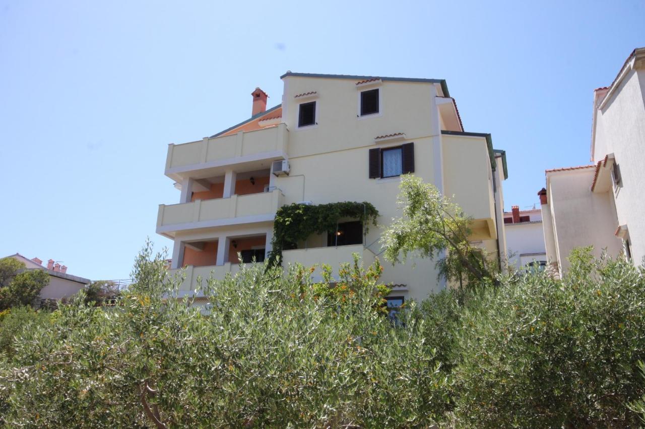 Apartments With A Parking Space Mali Lošinj Exterior foto